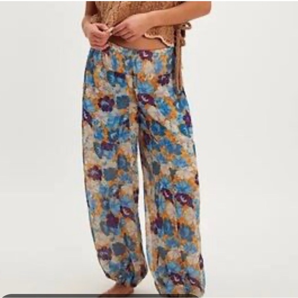 Free People Floral Print Women's Pants small boho flower bubble festival pants - Picture 2 of 7